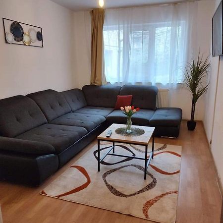 Apartamento Apartament Dania & Petru Tîrgu Ocna Exterior foto